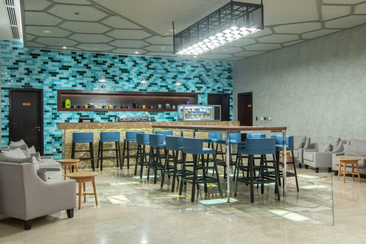 Radisson Hotel & Apartments Dammam Industrial City Exterior foto